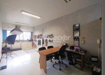 Sala para alugar com 38m² no bairro Passo d'Areia em Porto Alegre