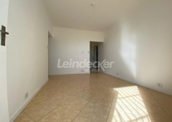 Apartamento para alugar com 59m², 2 dormitórios no bairro São Geraldo em Porto Alegre
