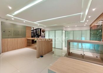 Loja para alugar com 120m² no bairro Santa Cecilia em Porto Alegre