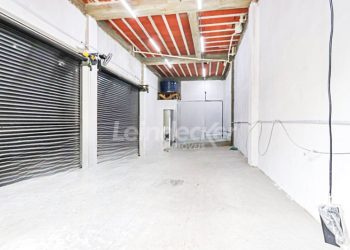 Loja para alugar com 80m², 2 vagas no bairro Santana em Porto Alegre
