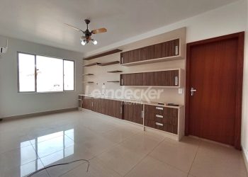 Apartamento para alugar com 86m², 2 dormitórios no bairro São Geraldo em Porto Alegre