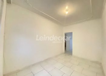 Apartamento para alugar com 58m², 2 dormitórios no bairro São Geraldo em Porto Alegre