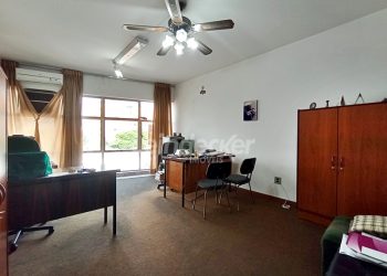 Sala para alugar com 46m² no bairro Rio Branco em Porto Alegre