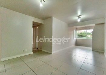 Apartamento para alugar com 71m², 2 dormitórios, 2 vagas no bairro Chácara das Pedras em Porto Alegre