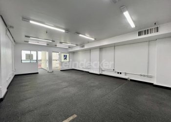 Sala para alugar com 41m² no bairro Centro em Porto Alegre