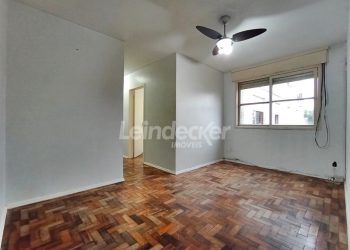 Apartamento para alugar com 70m², 3 dormitórios no bairro Camaqua em Porto Alegre