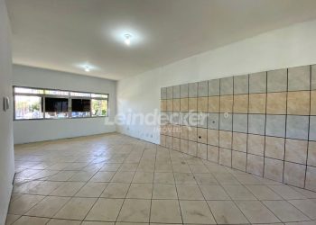 Sala para alugar com 45m², 1 vaga no bairro Menino Deus em Porto Alegre
