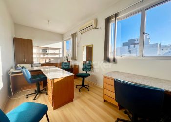 Sala para alugar com 20m² no bairro Floresta em Porto Alegre