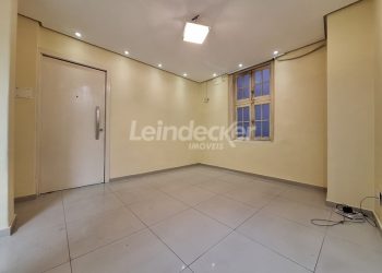 Sala para alugar com 103m² no bairro Centro em Porto Alegre