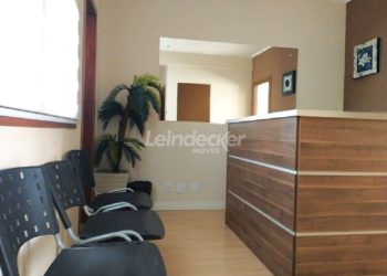 Sala para alugar com 56m² no bairro Azenha em Porto Alegre