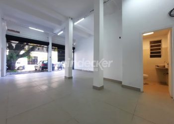 Loja para alugar com 116m² no bairro São Geraldo em Porto Alegre