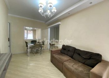 Apartamento para alugar com 97m², 2 dormitórios, 1 vaga no bairro Menino Deus em Porto Alegre