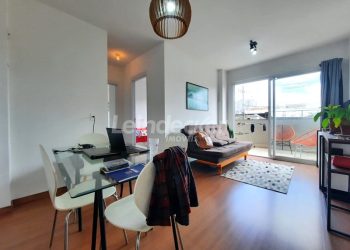 Apartamento para alugar com 70m², 2 dormitórios, 1 vaga no bairro Passo d'Areia em Porto Alegre