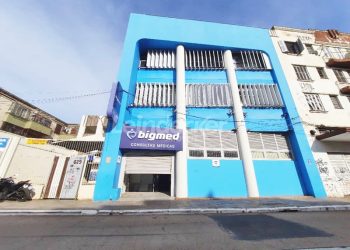 Prédio para alugar com 760m² no bairro Floresta em Porto Alegre