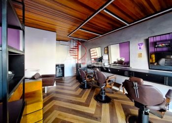 Loja para alugar com 47m², 1 vaga no bairro Partenon em Porto Alegre