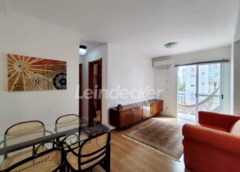 Apartamento para alugar com 58m², 2 dormitórios, 1 vaga no bairro Jardim Carvalho em Porto Alegre