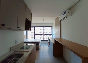 Loft para alugar com 24m², 1 dormitório no bairro Bom Fim em Porto Alegre