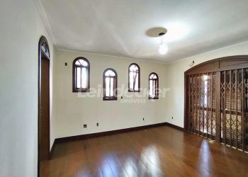 Apartamento para alugar com 80m², 3 dormitórios no bairro Jardim Planalto em Porto Alegre