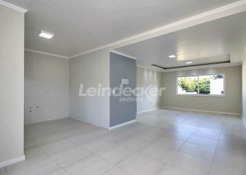 Casa em Condomínio para alugar com 125m², 3 dormitórios, 2 vagas no bairro Hipica em Porto Alegre