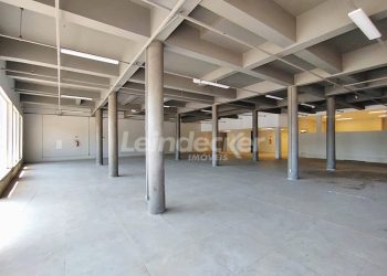 Loja para alugar com 520m² no bairro Partenon em Porto Alegre