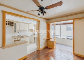 Cobertura para alugar com 122m², 2 dormitórios, 2 vagas no bairro Prtrópolis em Porto Alegre