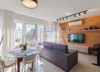 Cobertura para alugar com 150m², 4 dormitórios, 2 vagas no bairro Mont'serrat em Porto Alegre