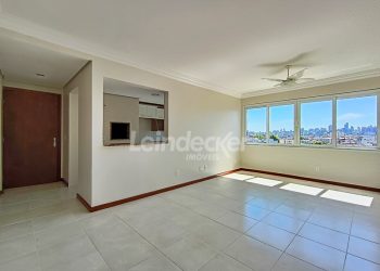 Apartamento para alugar com 70m², 2 dormitórios, 1 vaga no bairro Floresta em Porto Alegre