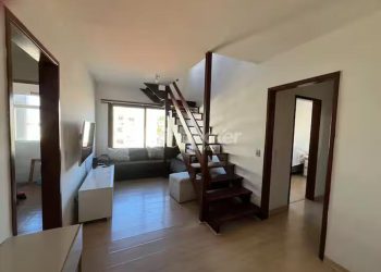 Cobertura para alugar com 145m², 3 dormitórios no bairro Vila Jardim em Porto Alegre