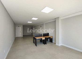 Sala para alugar com 50m² no bairro Jardim Planalto em Porto Alegre