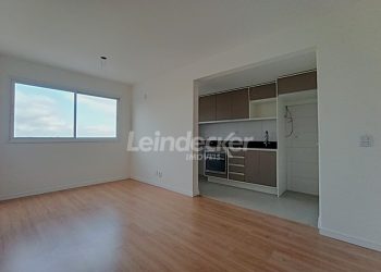 Apartamento para alugar com 51m², 2 dormitórios, 1 vaga no bairro Jardim Itu em Porto Alegre