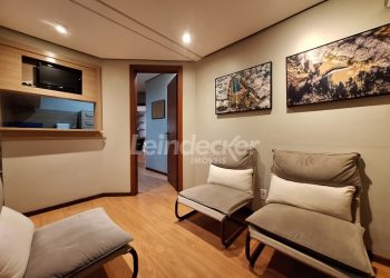 Sala para alugar com 67m², 1 vaga no bairro Auxiliadora em Porto Alegre