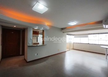 Apartamento para alugar com 154m², 2 dormitórios, 2 vagas no bairro Moinhos de Vento em Porto Alegre