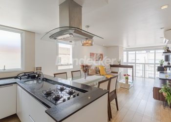 Apartamento para alugar com 83m², 2 dormitórios, 1 vaga no bairro Santana em Porto Alegre