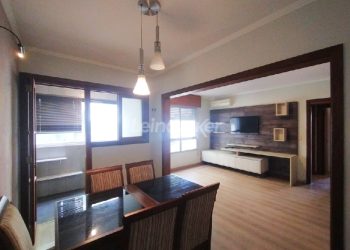 Apartamento para alugar com 70m², 2 dormitórios, 1 vaga no bairro Petrópolis em Porto Alegre