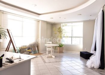 Sala para alugar com 42m² no bairro São João em Porto Alegre