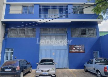 Prédio para alugar com 1.500m² no bairro Navegantes em Porto Alegre