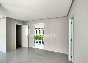 Apartamento para alugar com 40m², 1 dormitório, 1 vaga no bairro Passo d'Areia em Porto Alegre