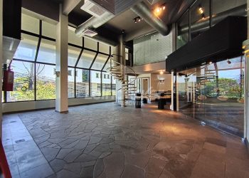 Loja para alugar com 110m² no bairro Três Figueiras em Porto Alegre