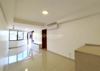Apartamento para alugar com 90m², 3 dormitórios, 1 vaga no bairro Passo d'Areia em Porto Alegre