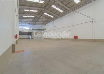 Depósito para alugar com 1.033m² no bairro São João em Porto Alegre
