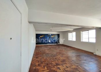 Sala para alugar com 65m² no bairro Centro em Porto Alegre