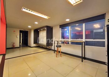 Sala para alugar com 80m² no bairro Bom Fim em Porto Alegre
