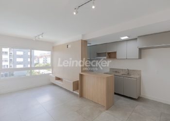Apartamento para alugar com 60m², 2 dormitórios, 1 vaga no bairro Jardim do Salso em Porto Alegre