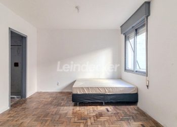 JK para alugar com 33m², 1 dormitório no bairro Petrópolis em Porto Alegre