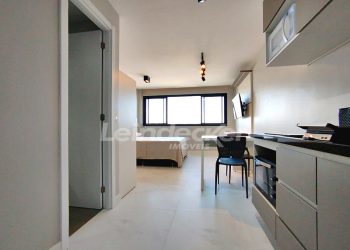 Loft para alugar com 28m², 1 dormitório no bairro Cidade Baixa em Porto Alegre