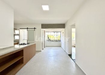 Apartamento para alugar com 67m², 2 dormitórios, 1 vaga no bairro Cristo Redentor em Porto Alegre