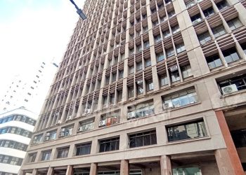 Conjunto para alugar com 50m² no bairro Centro em Porto Alegre