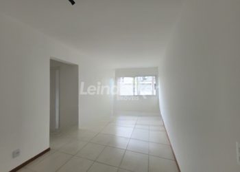 Apartamento para alugar com 51m², 2 dormitórios, 1 vaga no bairro Partenon em Porto Alegre