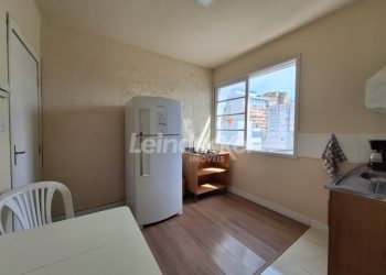 Apartamento para alugar com 38m², 1 dormitório no bairro Centro em Porto Alegre