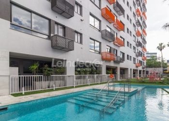 Apartamento para alugar com 65m², 2 dormitórios, 1 vaga no bairro Farroupilha em Porto Alegre